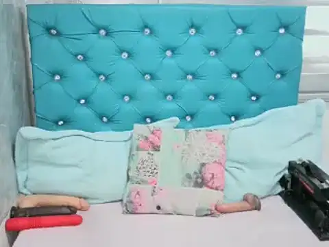 Snapshot of MAARYMOON chatting on 02/10/25, 05:41 MAARYMOON online show from 02/10/25, 05:41