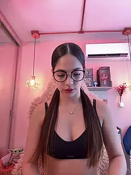 Snapshot of Zoe_Bae chatting on 02/12/25, 09:33 Zoe Bae online show from 02/12/25, 09:33