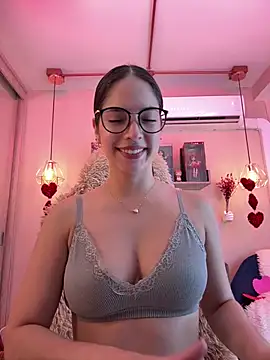 Snapshot of Zoe_Bae chatting on 02/19/25, 09:36 Zoe Bae online show from 02/19/25, 09:36