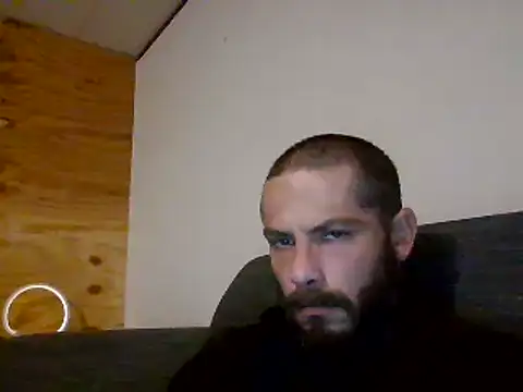 Snapshot of Sitonmyface2020@xh chatting on 02/21/25, 01:11 Sitonmyface2020xh online show from 02/21/25, 01:11
