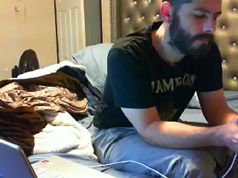 Snapshot of Sitonmyface2020@xh chatting on 03/10/25, 08:12 Sitonmyface2020xh online show from 03/10/25, 08:12
