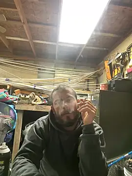 Snapshot of Sitonmyface2020@xh chatting on 03/18/25, 04:15 Sitonmyface2020xh online show from 03/18/25, 04:15