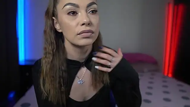 TiffanyPierce online show from 01/14/25, 09:30