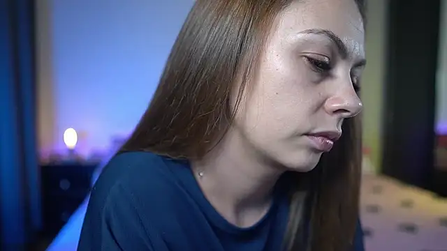 TiffanyPierce online show from 10/06/25, 08:17