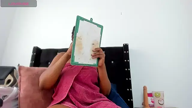 Snapshot of ebonnylatinx chatting on 11/04/25, 07:46 ebonnylatinx online show from 11/04/25, 07:46