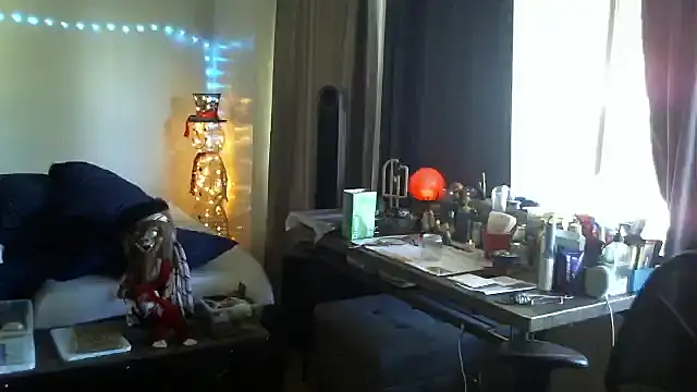 mycock2474u online show from 10/07/25, 06:05