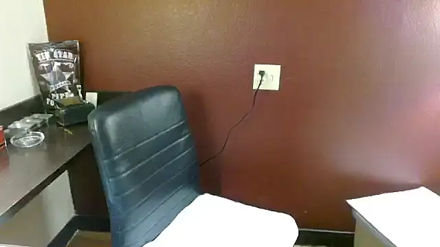 mycock2474u online show from 11/03/25, 05:09