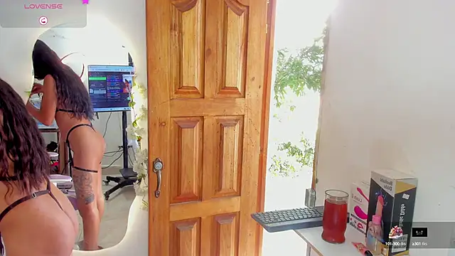 sofia gold  online show from 10/27/25, 07:07