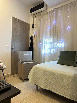 carolgaita online show from 02/20/25, 11:09