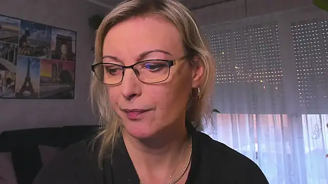 vanessa chat online show from 01/08/25, 02:25