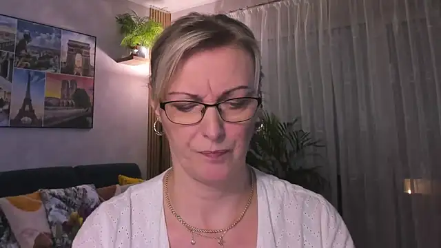 vanessa chat online show from 02/12/25, 06:30