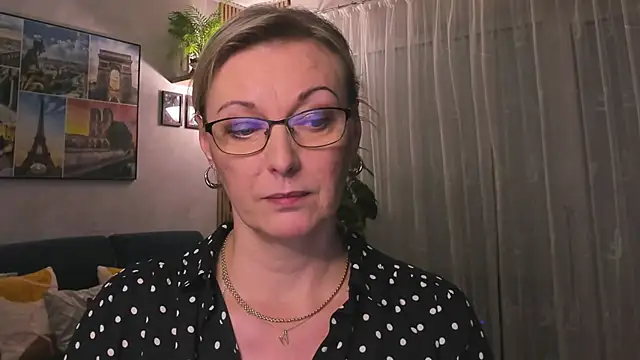 vanessa chat online show from 02/20/25, 06:02