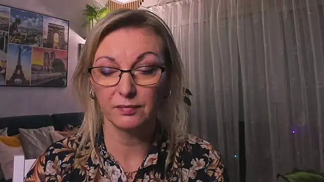 vanessa chat online show from 02/27/25, 05:15