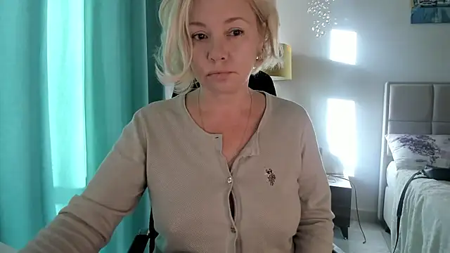 Colette  1977 online show from 10/15/25, 05:07