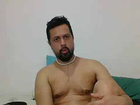 Snapshot of TRIISTAN_KING10 chatting on 12/10/24, 10:58 TRIISTAN KING10 online show from 12/10/24, 10:58