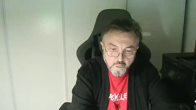 steb06 online show from 12/03/25, 04:38