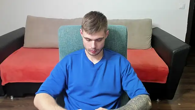 maks wolfis online show from 02/03/25, 11:36