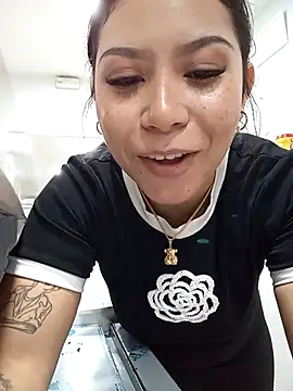 little susie online show from 11/03/25, 09:32