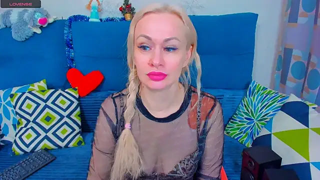 EllenMoore online show from 01/05/25, 05:41