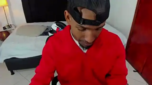 anhtony wayans online show from 10/28/25, 12:03