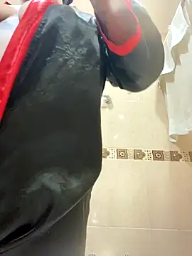 Snapshot of Fancyxlove chatting on 10/11/25, 12:36 Fancyxlove online show from 10/11/25, 12:36