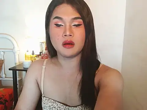 JustineBIGCUM online show from 10/25/25, 02:52