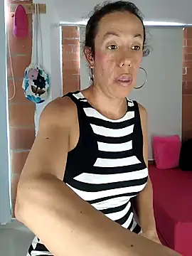 YOURSDEBORA online show from 02/15/25, 07:06