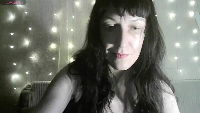 MarieODahliaS online show from 10/28/25, 10:52