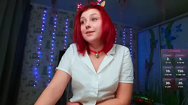 Snapshot of SmokyRose chatting on 12/30/24, 12:20 SmokyRose online show from 12/30/24, 12:20