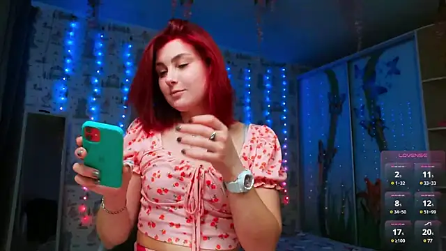 Snapshot of SmokyRose chatting on 01/18/25, 11:54 SmokyRose online show from 01/18/25, 11:54