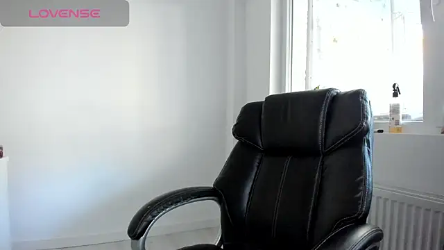 DiamondKay online show from 10/17/25, 06:27