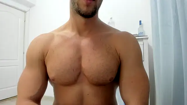 woolfiie online show from 11/06/25, 08:21