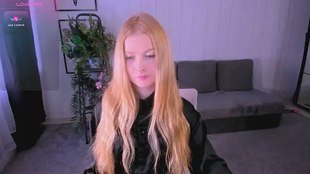 Laly Peach online show from 03/07/25, 05:06