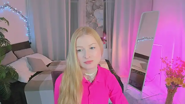 Laly Peach online show from 03/15/25, 04:43