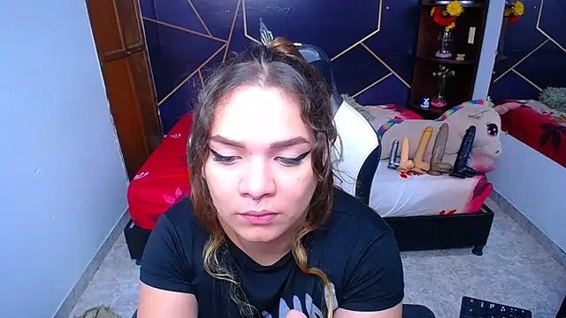 Snapshot of ShantalBlonde chatting on 09/12/25, 01:49 ShantalBlonde online show from 09/12/25, 01:49