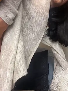 Snapshot of Samispank chatting on 10/24/25, 11:28 Samispank online show from 10/24/25, 11:28