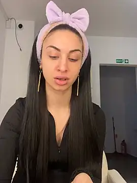 Snapshot of MeganHopeX chatting on 01/31/25, 07:29 MeganHopeX online show from 01/31/25, 07:29
