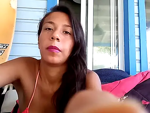 Luna-Natural online show from 01/21/25, 04:05