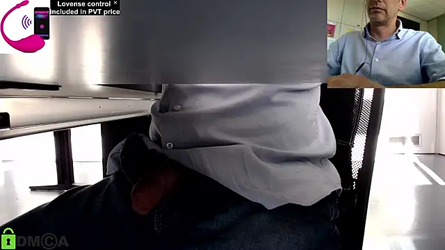 Snapshot of pliko chatting on 02/04/25, 02:10 pliko online show from 02/04/25, 02:10