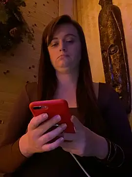 Snapshot of PhotoBabe chatting on 12/21/24, 11:13 PhotoBabe online show from 12/21/24, 11:13