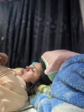 Ixchel Anaid online show from 10/20/25, 05:08