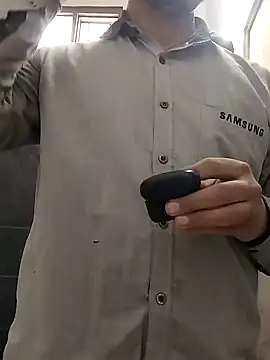 indianSmartboy online show from 12/19/24, 08:13