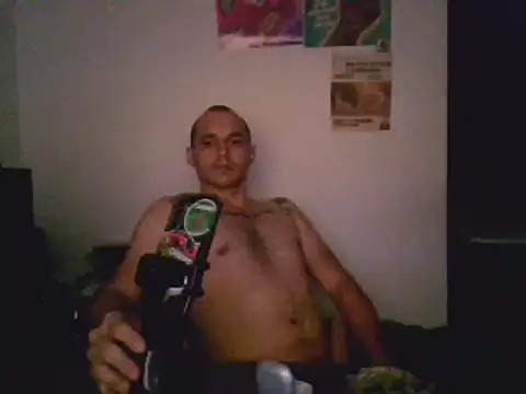 Snapshot of universitario-col chatting on 01/12/25, 04:52 universitario-col online show from 01/12/25, 04:52