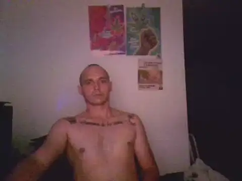 Snapshot of universitario-col chatting on 03/06/25, 03:57 universitario-col online show from 03/06/25, 03:57