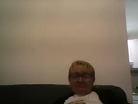 Snapshot of Etasulla_Bulab chatting on 12/22/24, 03:11 Etasulla Bulab online show from 12/22/24, 03:11