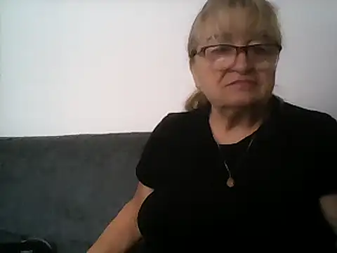 Snapshot of Etasulla_Bulab chatting on 12/25/24, 11:43 Etasulla Bulab online show from 12/25/24, 11:43