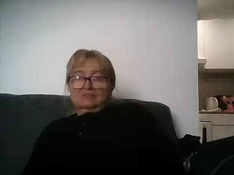 Snapshot of Etasulla_Bulab chatting on 01/20/25, 03:07 Etasulla Bulab online show from 01/20/25, 03:07