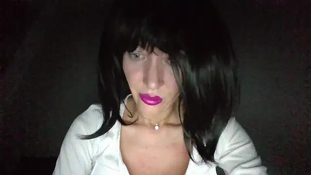 suuzykiss online show from 03/07/25, 10:21