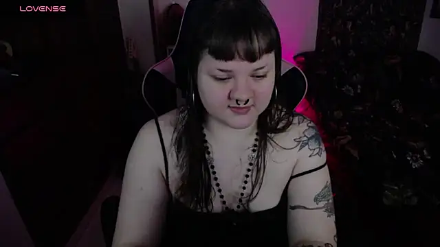 Bdsm and fries online show from 10/23/25, 10:30