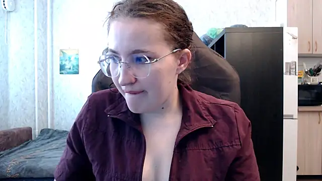 Snapshot of AnKey_Rayah chatting on 10/16/25, 04:02 AnKey Rayah online show from 10/16/25, 04:02